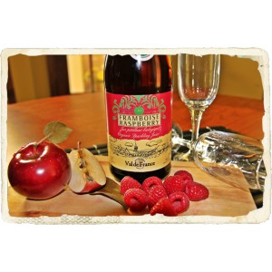 /prestashop/11100353-2798-thickbox/okologisk-premium-sparkling-raspberry-bringebaer-cider-fra-bretagne-i-frankrike-075l-val-de-france.jpg
